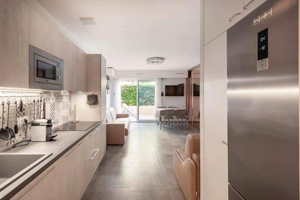 Superbe Studio Avec Terrasse En Front De Mer Menton Extérieur photo