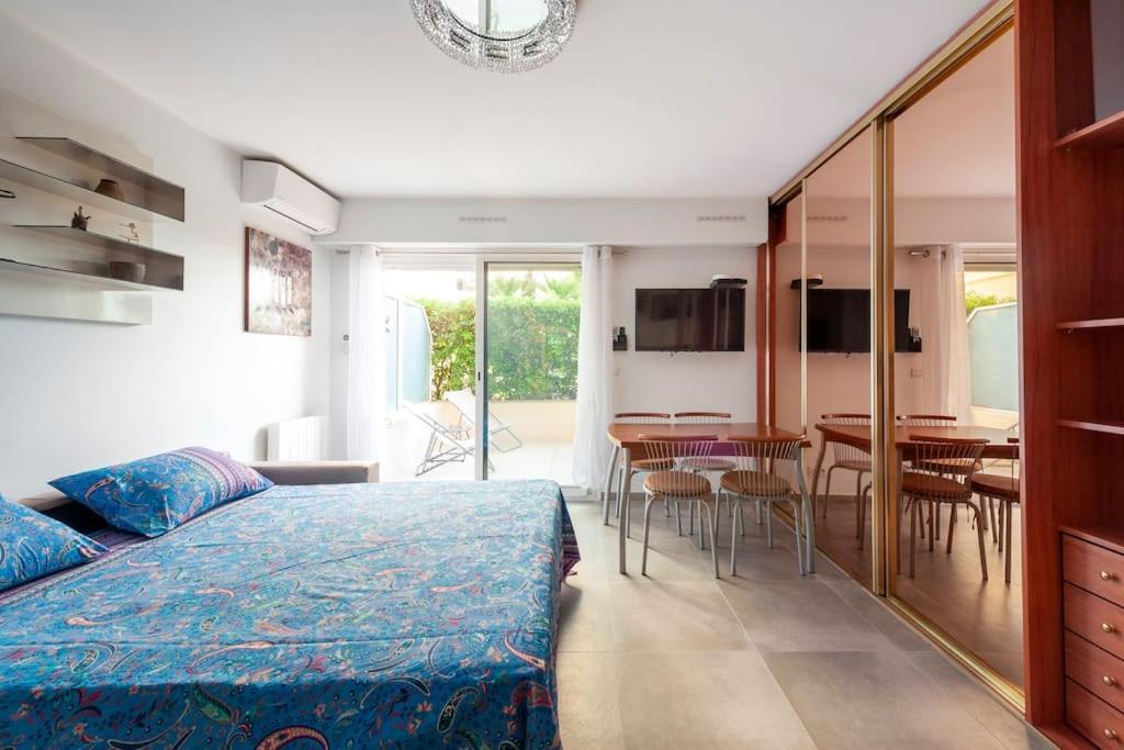 Superbe Studio Avec Terrasse En Front De Mer Menton Extérieur photo