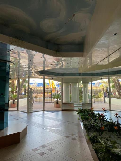 Superbe Studio Avec Terrasse En Front De Mer Menton Extérieur photo