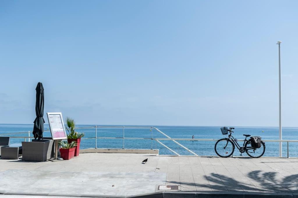 Superbe Studio Avec Terrasse En Front De Mer Menton Extérieur photo