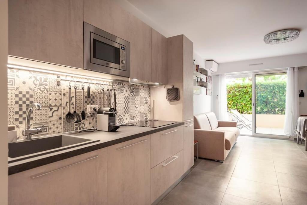 Superbe Studio Avec Terrasse En Front De Mer Menton Extérieur photo
