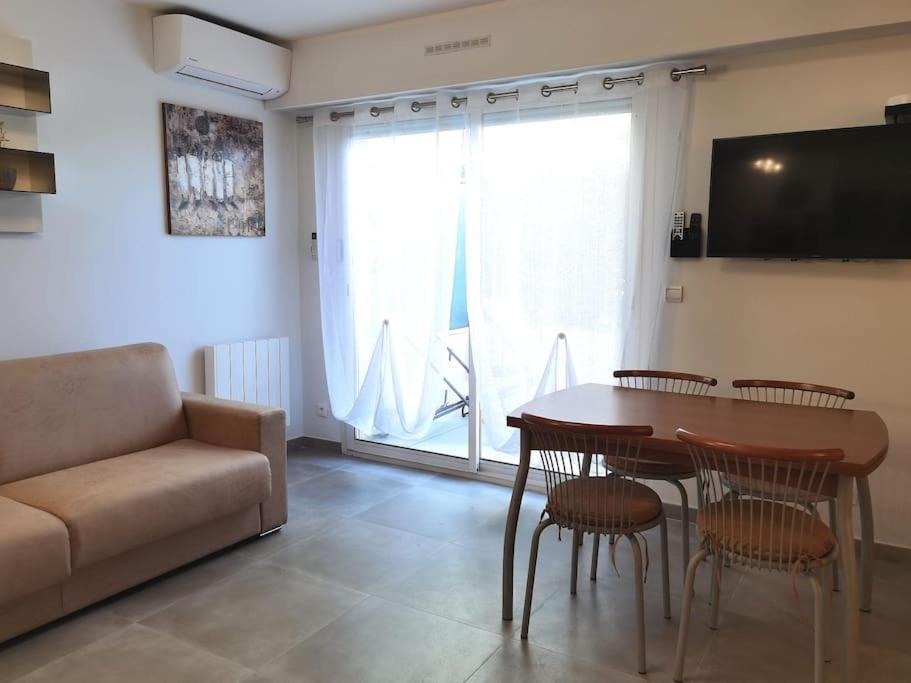 Superbe Studio Avec Terrasse En Front De Mer Menton Extérieur photo