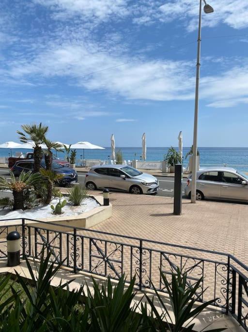 Superbe Studio Avec Terrasse En Front De Mer Menton Extérieur photo